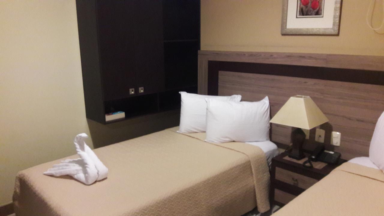 Atlantic Blue Hotel Гуаякиль Экстерьер фото